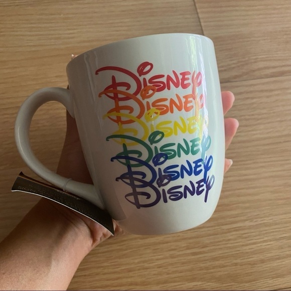 NEW Disney’s Mickey Mouse Rainbow Coffee Mug 18oz - Picture 1 of 8
